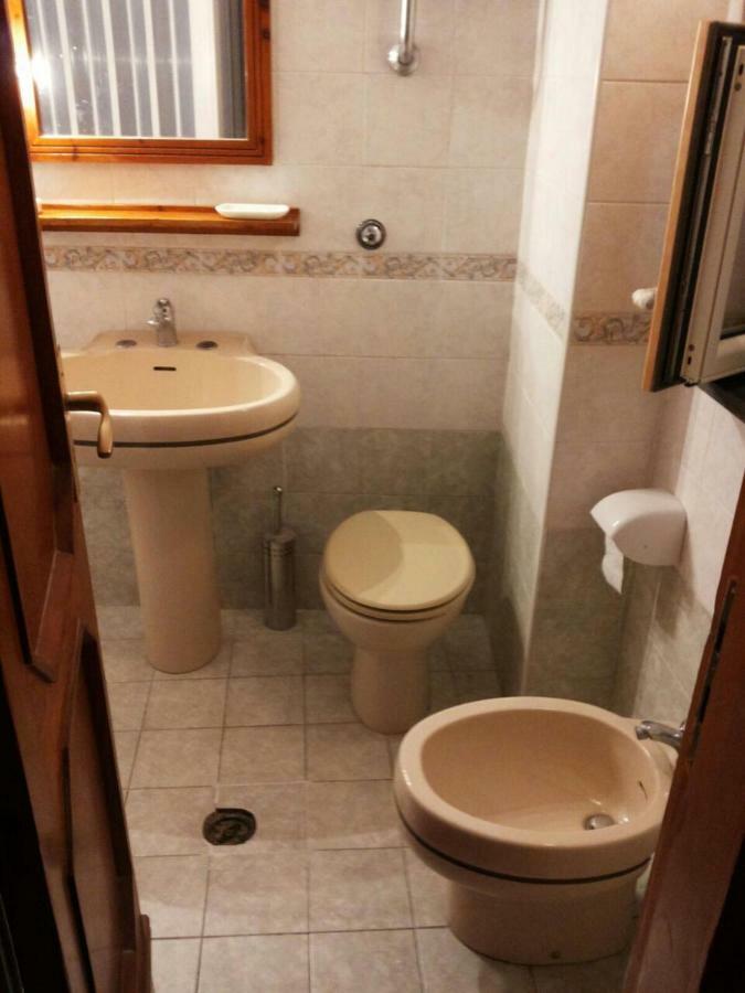 Casa Geltrude Al Porto Villa Procida Exterior photo